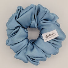 Load image into Gallery viewer, Premium Quality Satin Scrunchie box