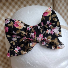Load image into Gallery viewer, Black Floral Pinwheel bow headband