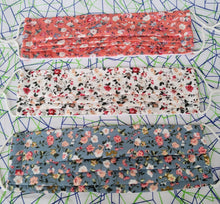 Load image into Gallery viewer, Floral print face mask set (Light edition)