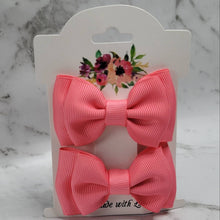 Load image into Gallery viewer, Dark pink hair bow clip set