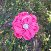 Load image into Gallery viewer, Pink 3 inch flower headband
