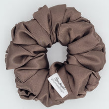 Load image into Gallery viewer, Premium Quality Satin Scrunchie box
