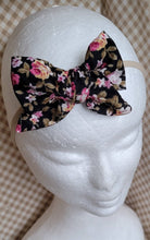 Load image into Gallery viewer, Black Floral Pinwheel bow headband
