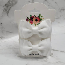 Load image into Gallery viewer, White girl hair bow clip set
