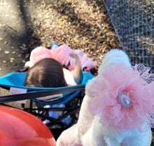Load image into Gallery viewer, Pink lace flower headband
